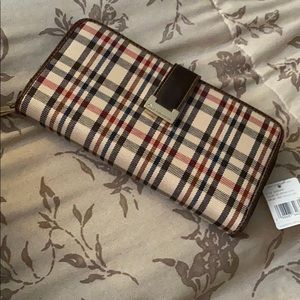 Liz Claiborne Wallet